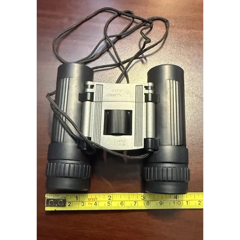 Vanguard DA-8210 Compact Binoculars Waterproof 8x21 Field 7.2° Coated Lens